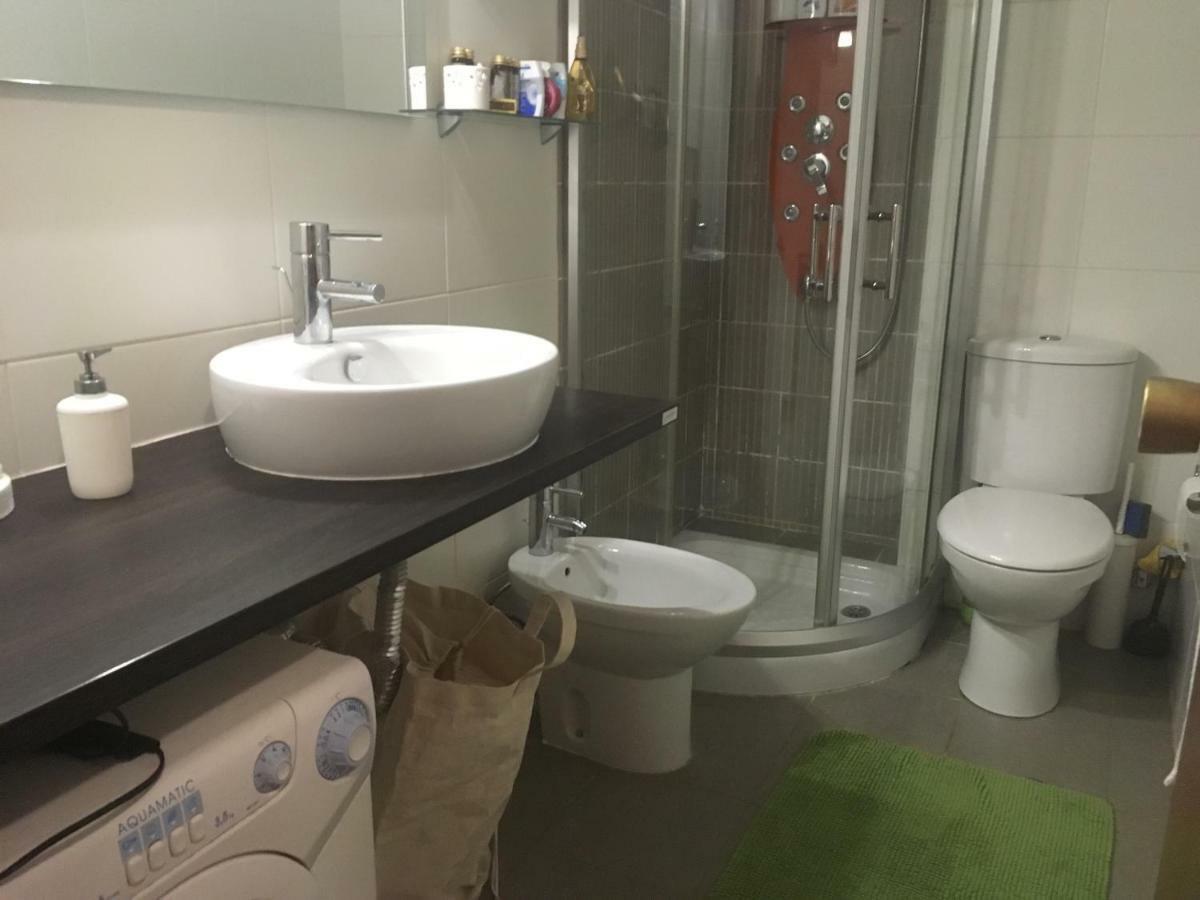Apartamento En El Centro Sevilla Bagian luar foto